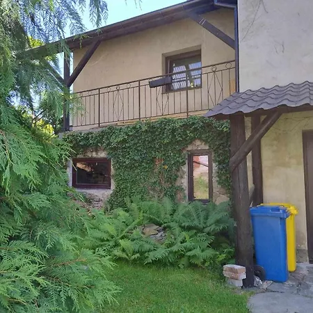 U Roba Kardynala Karola Wojtyly 130 Δωμάτια σε οικογενειακή κατοικία