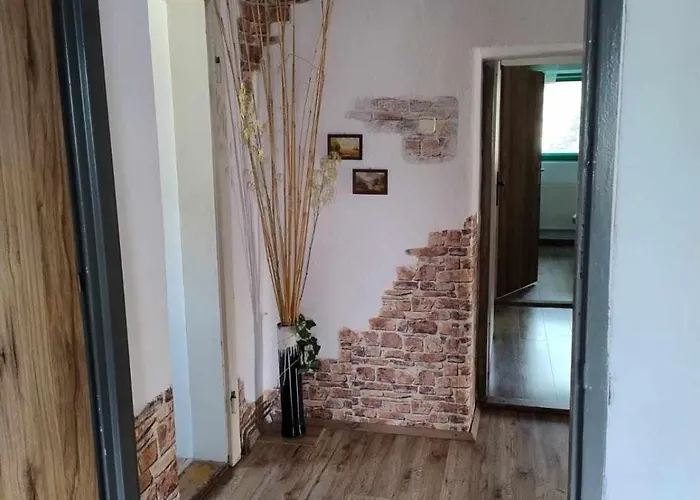 U Roba Kardynala Karola Wojtyly 130 Accommodatie bij particulieren *